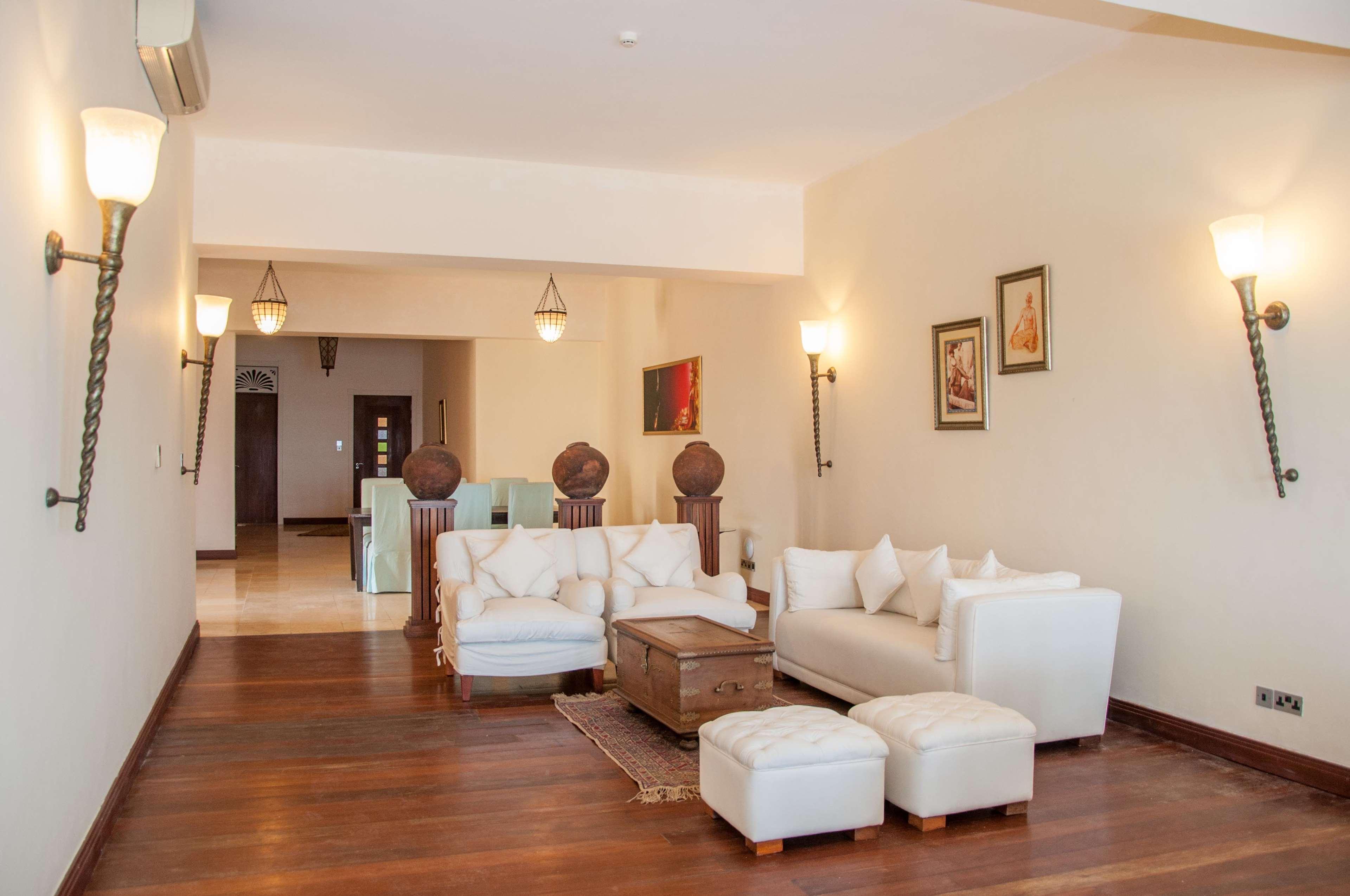 Cocoa Boutique Hotel - Your Kenyan Beachfront Bliss Момбаса Экстерьер фото