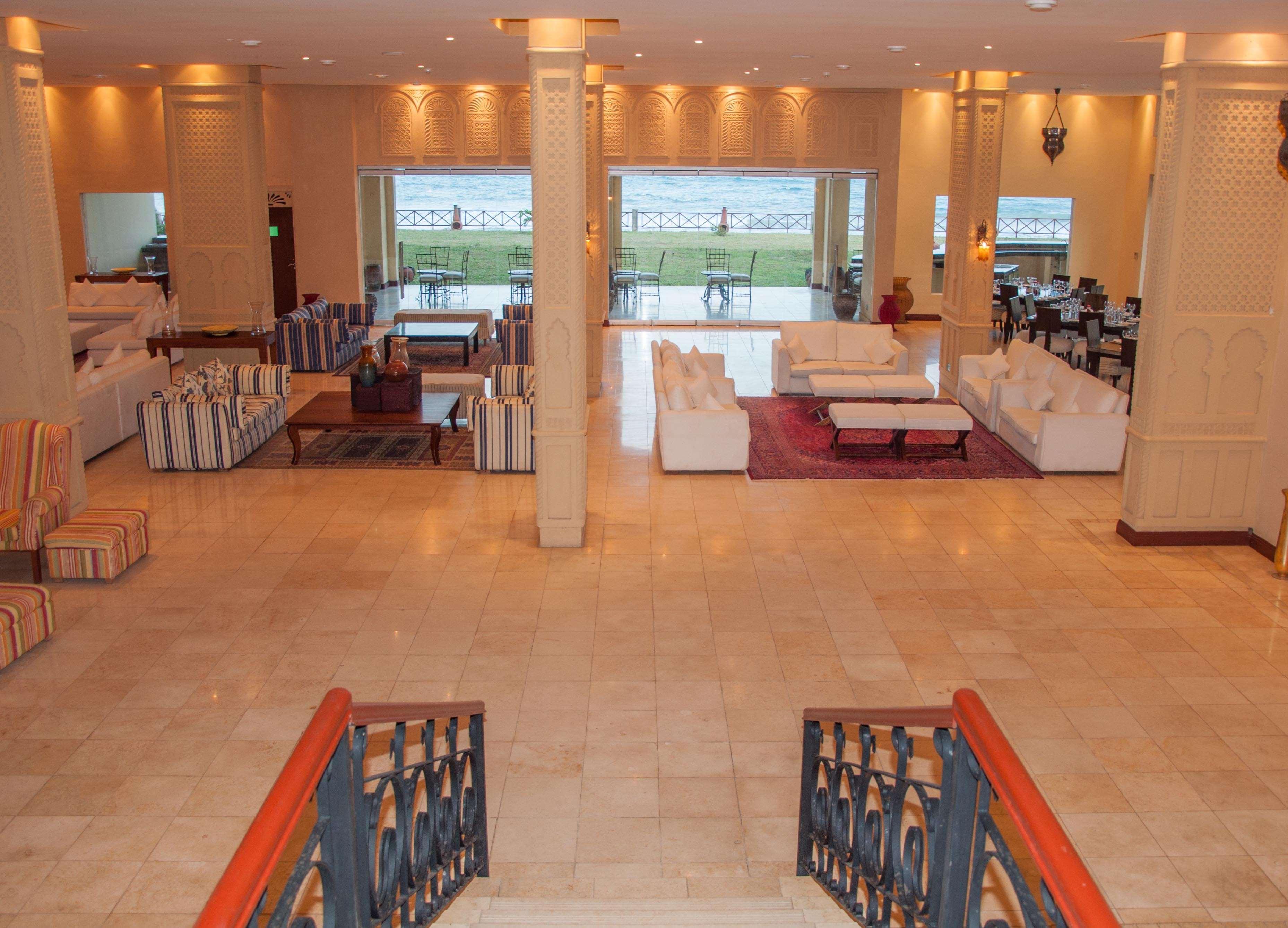 Cocoa Boutique Hotel - Your Kenyan Beachfront Bliss Момбаса Экстерьер фото