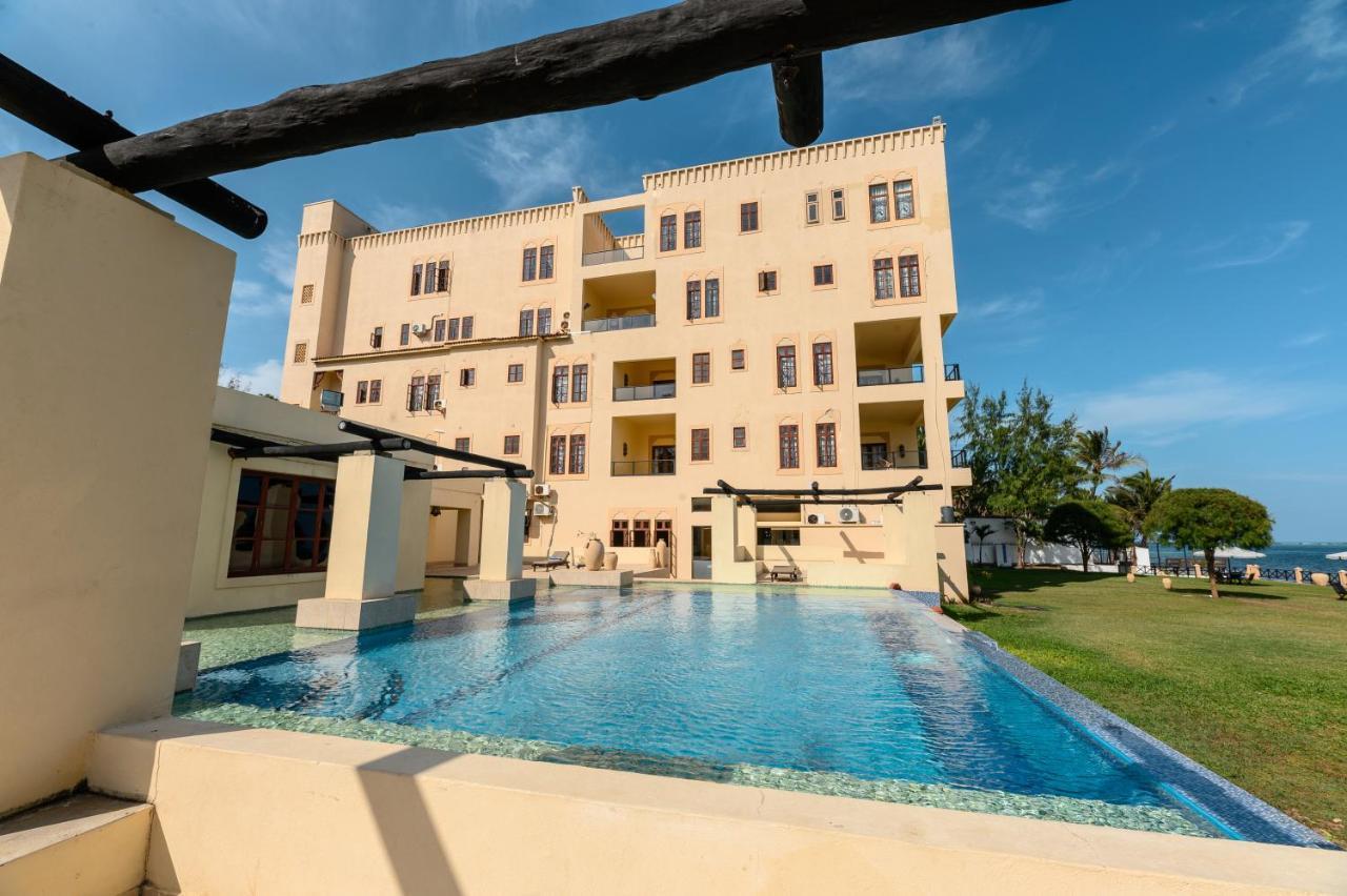 Cocoa Boutique Hotel - Your Kenyan Beachfront Bliss Момбаса Экстерьер фото