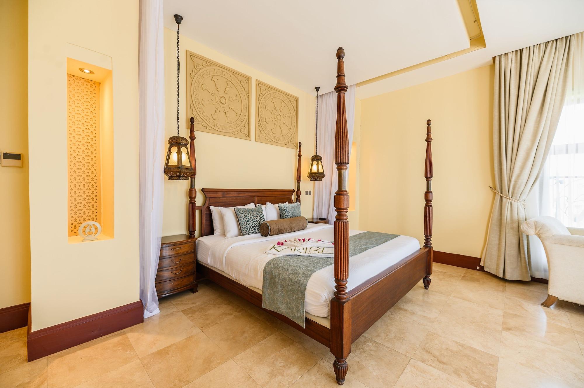 Cocoa Boutique Hotel - Your Kenyan Beachfront Bliss Момбаса Экстерьер фото