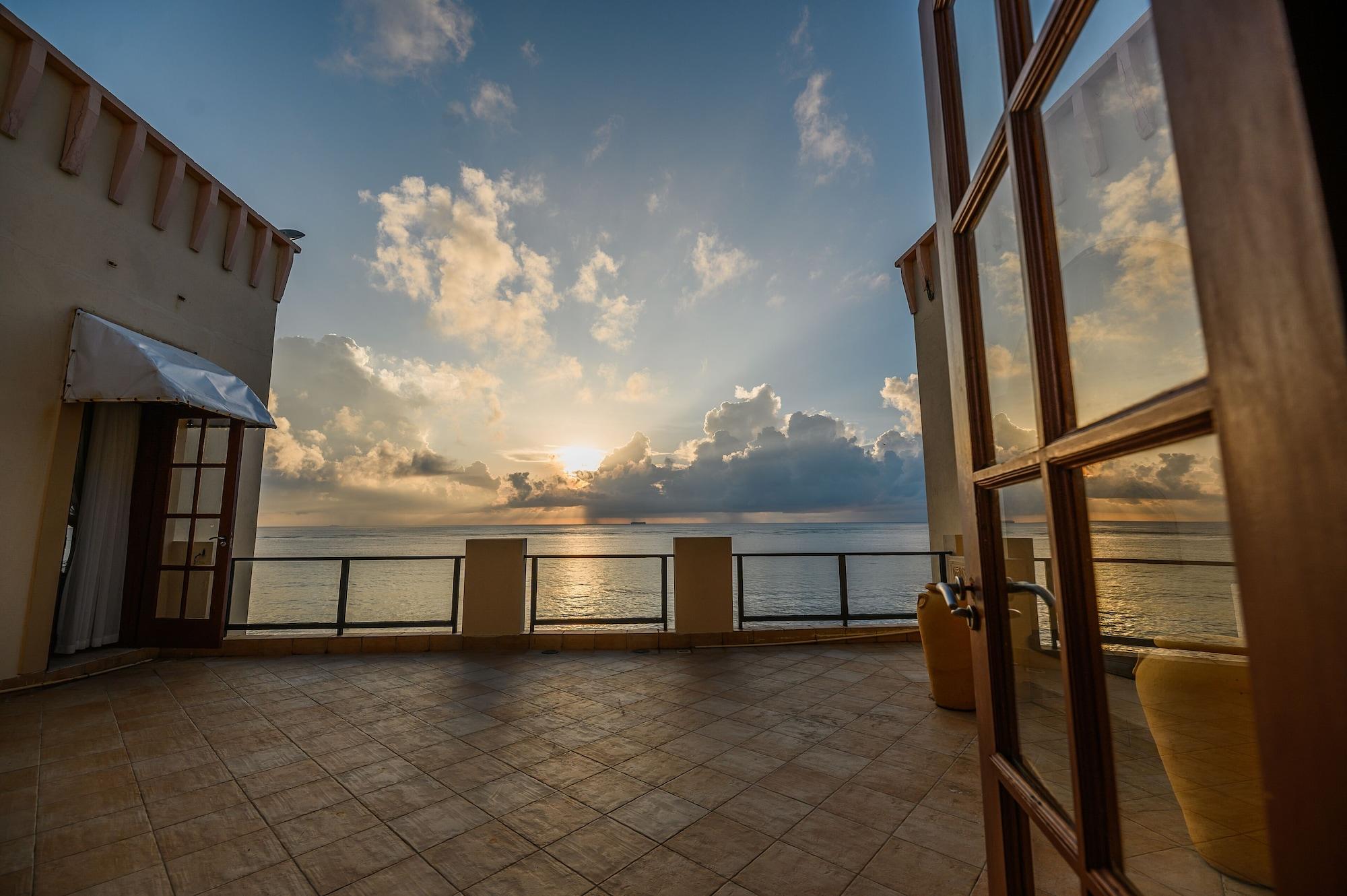 Cocoa Boutique Hotel - Your Kenyan Beachfront Bliss Момбаса Экстерьер фото